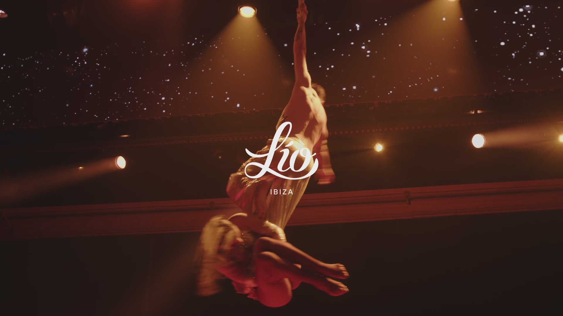 Carica video: LIO IBIZA